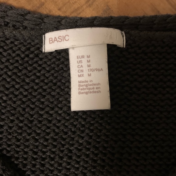 H&M Basic Knit Top - Picture 4 of 4